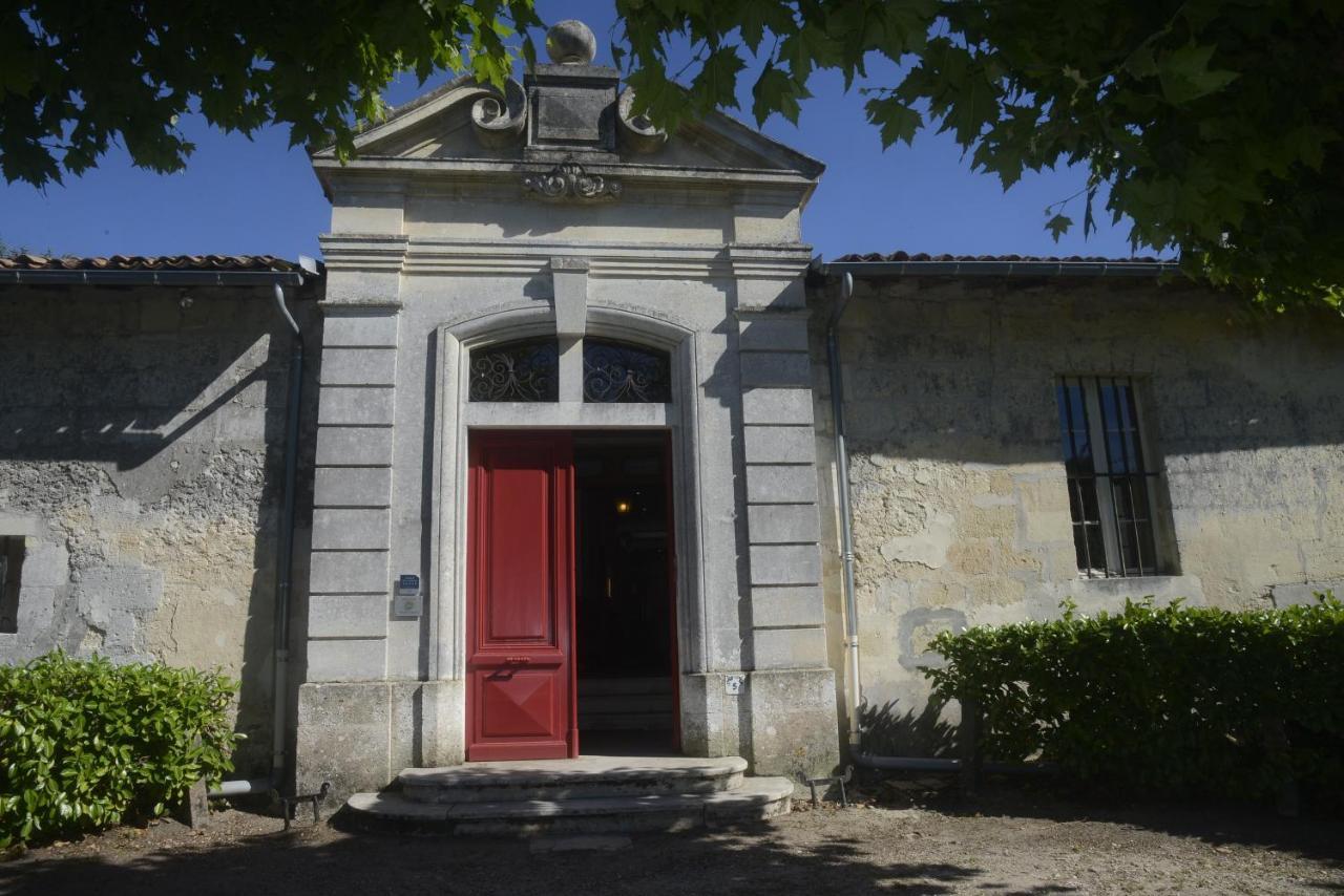 Chateau Rosemont - Grande Maison Familiale Campagne Dans Le Medoc Avec Piscine Et Tennis A 15 Mn Bordeaux Labarde المظهر الخارجي الصورة