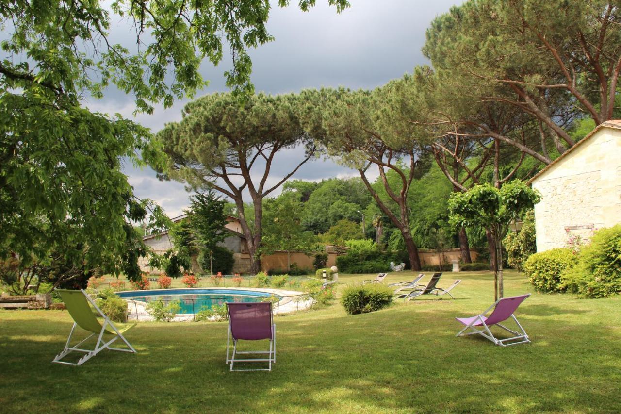 Chateau Rosemont - Grande Maison Familiale Campagne Dans Le Medoc Avec Piscine Et Tennis A 15 Mn Bordeaux Labarde المظهر الخارجي الصورة