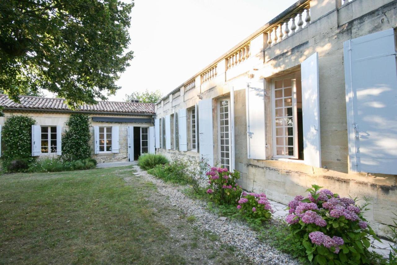 Chateau Rosemont - Grande Maison Familiale Campagne Dans Le Medoc Avec Piscine Et Tennis A 15 Mn Bordeaux Labarde المظهر الخارجي الصورة