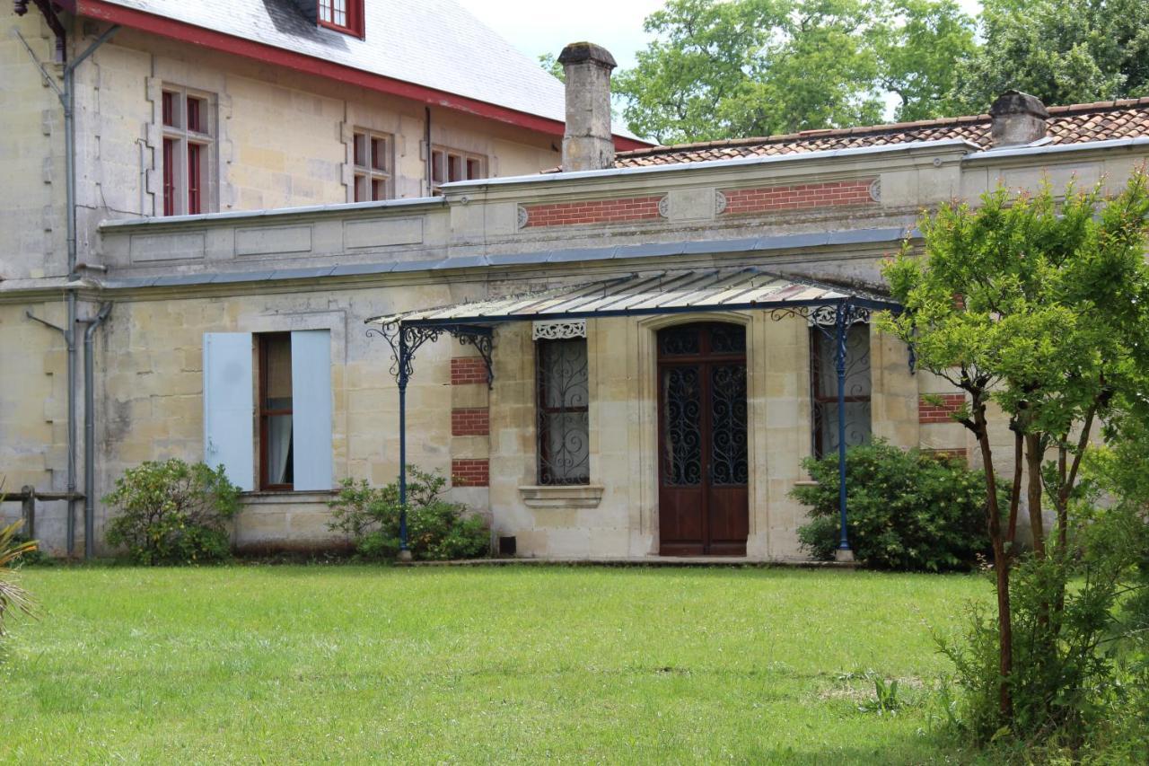 Chateau Rosemont - Grande Maison Familiale Campagne Dans Le Medoc Avec Piscine Et Tennis A 15 Mn Bordeaux Labarde المظهر الخارجي الصورة